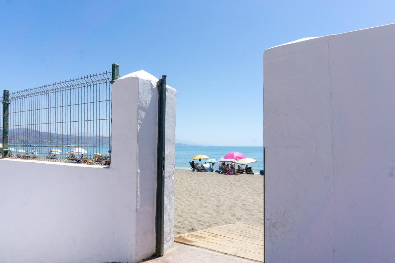 Апартаменти Acogedora Casa Junto Al Mar ,Cerca Del Centro Urbano Малага Екстер'єр фото