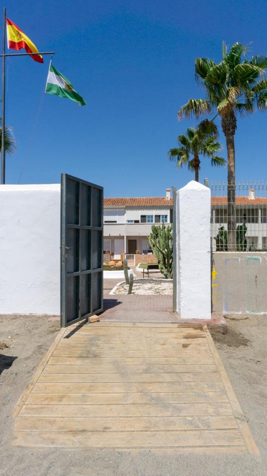Апартаменти Acogedora Casa Junto Al Mar ,Cerca Del Centro Urbano Малага Екстер'єр фото